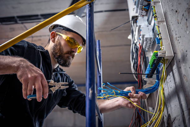Best Emergency Electrician Near Me  in New Castle Northwest, PA